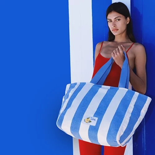 Αυτές είναι οι τσάντες που δεν θα αποχωριστείς φέτος το καλοκαίρι