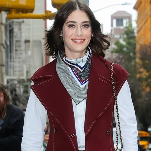 Τα πιο κομψά κομμάτια σε μπορντό απόχρωση για αυτή την εποχή