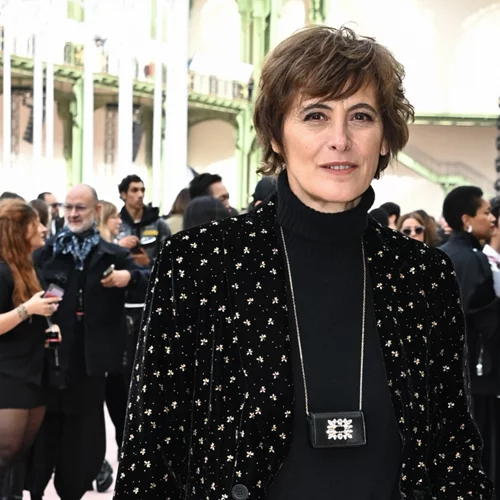 Μπήκε ο Φεβρουάριος | Τα καλύτερα looks για γυναίκες άνω των 50