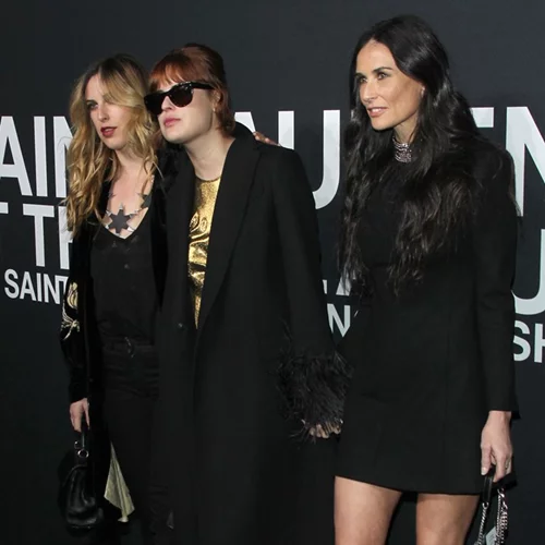 Tallulah Willis | Αποκαλύπτει ότι "τιμωρούσε" τον εαυτό της που δεν έμοιαζε με την Demi Moore