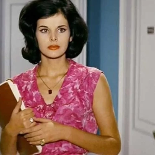 54 χρόνια πριν | H Έλενα Ναθαναήλ σε ένα τρυφερό τετ-α-τετ με τον έρωτα της ζωής της