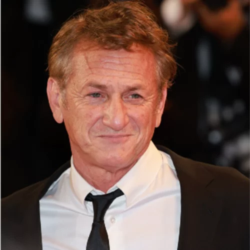 Sean Penn | Στην Ουκρανία για τα γυρίσματα ενός ντοκιμαντέρ για τη ρωσική εισβολή