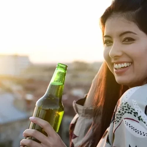 Οι Ευρωπαίοι παραμένουν οι μεγαλύτεροι καταναλωτές αλκοόλ παγκοσμίως