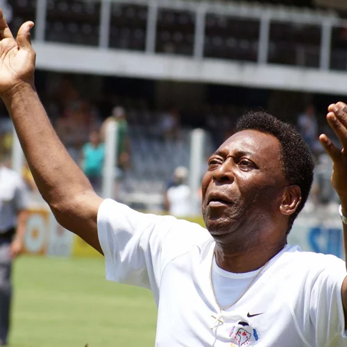 Παγκόσμιος θρήνος για τον Πελέ - Την Τρίτη η κηδεία του, σε λαϊκό προσκύνημα η σορός του [εικόνες]