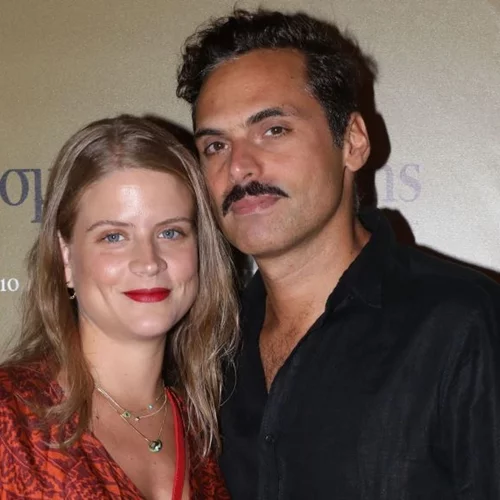 "Η Δανάη έτσι με γνώρισε" | Ο Γιώργος Παπαγεωργίου μιλάει για τη σύζυγό του λίγο πριν γίνουν για πρώτη φορά γονείς