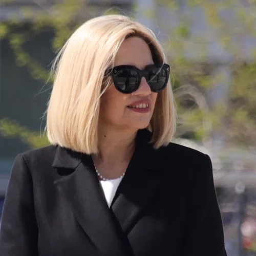 Η μεγάλη μάχη της Φώφης: Η νέα περιπέτεια της υγείας της και το βαρύ οικογενειακό ιστορικό