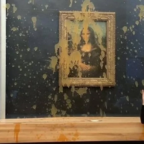 Γιατί οι ακτιβιστές "μισούν" τη Μona Lisa;