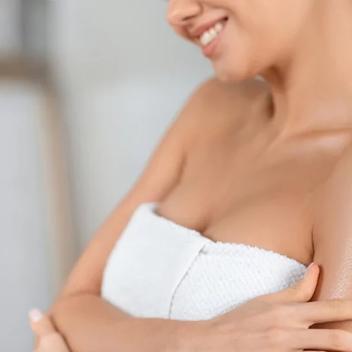 3+1 λόγοι να εντάξεις ένα body butter στη ρουτίνα σου φέτος το καλοκαίρι