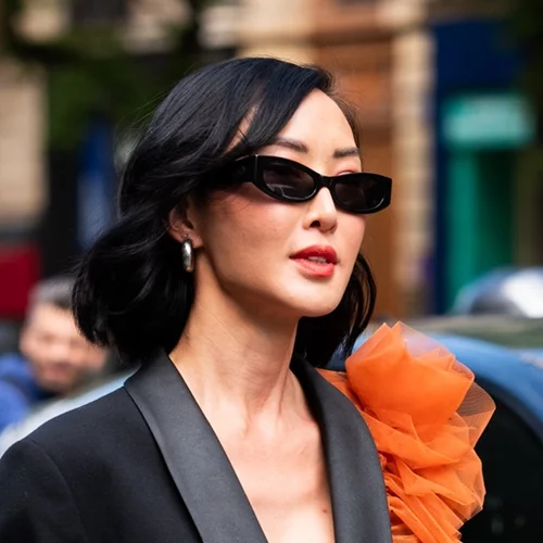 Τα χρώματα που κάνουν τα κοντά κουρέματα να δείχνουν ακόμα πιο chic