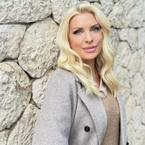 Το 1997 στο "Χάος" | Η Ελένη Μενεγάκη σε μία εμφάνιση που είχε συζητηθεί (πολύ)