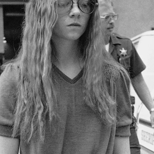 Η ιστορία της 16χρονης μαθήτριας που ξεκίνησε πυροβολισμούς σε σχολείο "επειδή δεν της άρεσαν οι Δευτέρες"