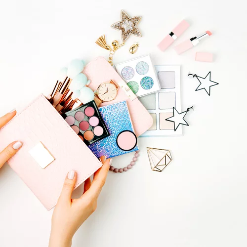 Tried & tested | 8+1 best seller προϊόντα μακιγιάζ που κοστίζουν λιγότερο από 20 ευρώ