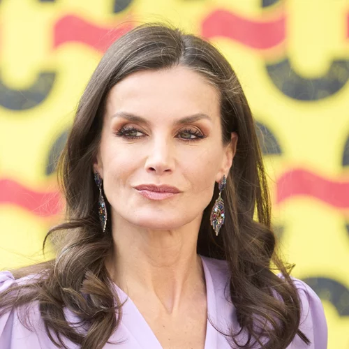 Βασίλισσα Letizia | Η φυσική (και εντελώς ανέξοδη) αντιγηραντική μέθοδος που εμπιστεύεται για νεανική επιδερμίδα