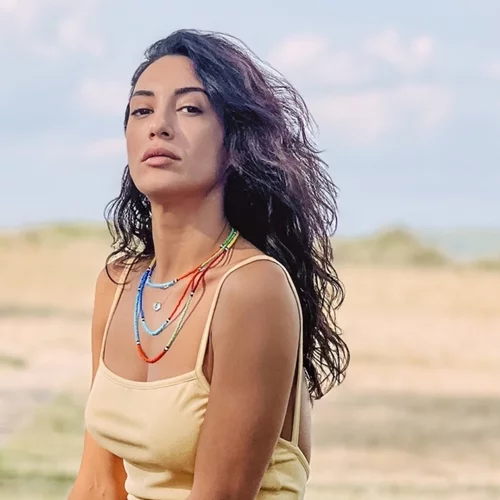 Η Ευγενία Σαμαρά έχει την πιο ωραία συλλογή από μπικίνι | 5 beach looks για να αντιγράψεις