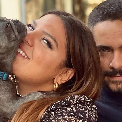 Δανάη Μπάρκα | Συγκατοικεί με τον Τίμο Ζαχαράτο; (vid)