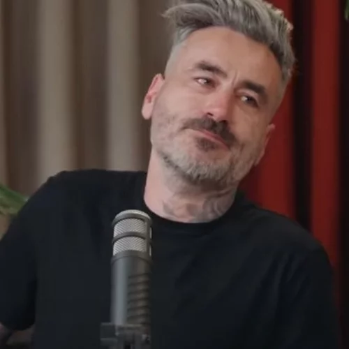 Γιώργος Μαυρίδης | "Έπαθε μια εμμονή μαζί μου ότι θα γίνω γκέι - Για πολλά χρόνια άλλαζα τη φωνή μου"