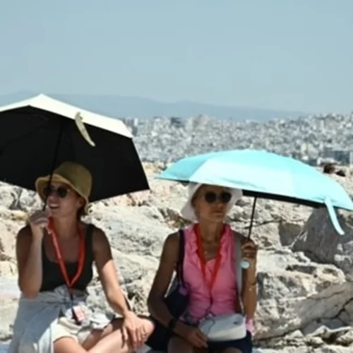 Παίρνει... παράταση ο καύσωνας | Εως τη Δευτέρα καμίνι η χώρα - Νέο έκτακτο δελτίο ΕΜΥ