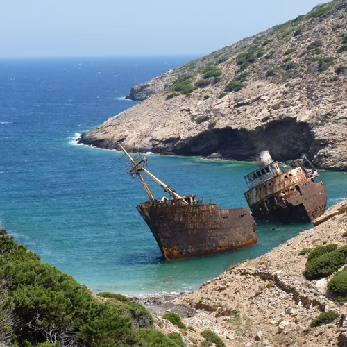 Η πιο διάσημη παραλία με "Ναυάγιο" στο Αιγαίο | Σε ποιο νησί βρίσκεται