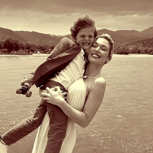 "Δεν σε έχω δει εδώ και τρεις μήνες, λόγω της ασθένειάς μου"