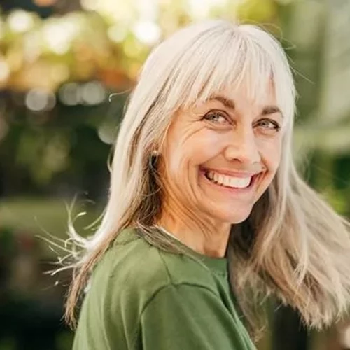 Γιατί κάποιοι άνθρωποι "γερνούν" πιο γρήγορα - Οι 6 τύποι ανθυγιεινής γήρανσης σύμφωνα με έρευνα