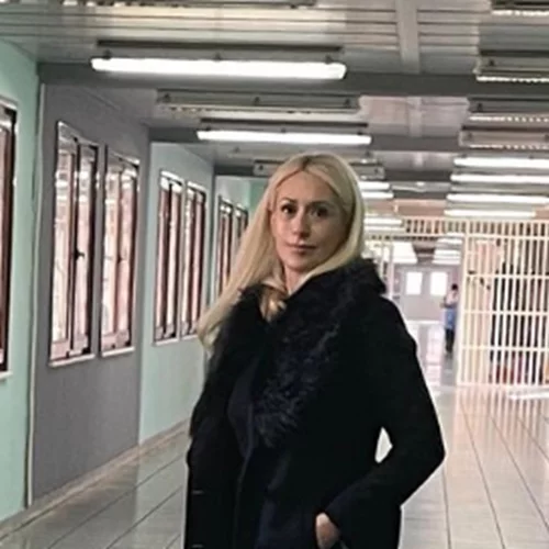 Μαρία Μπακοδήμου | Οι φωτογραφίες στις γυναικείες φυλακές και το δημόσιο μήνυμα (pics)