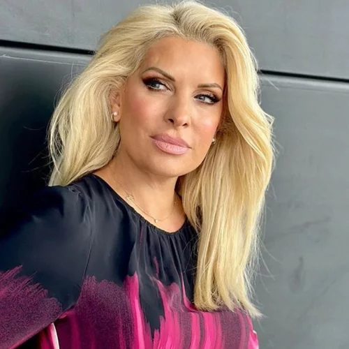 Η Ελένη Μενεγάκη σε μία σπάνια εξομολόγηση για το διαζύγιο της: "Μην κάνουμε τόσο πολύ τους πολιτισμένους"