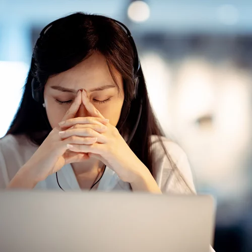 Πέντε τρόφιμα που ανεβάζουν τα επίπεδα του άγχους