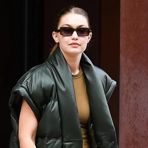 Οι πιο chic τρόποι για να φορέσεις το δερμάτινο παντελόνι