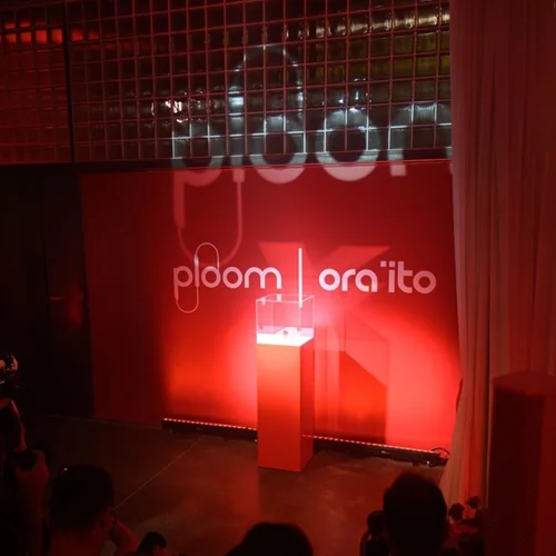The Red Experience by Ploom x Ora Ïto | Μία βραδιά γεμάτη πάθος, τέχνη και κορυφαίο design