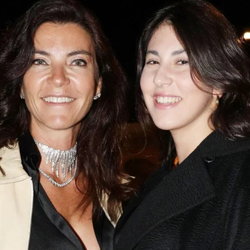 Η Μαρίνα Βερνίκου οικογενειακώς στο γιορτινό Λονδίνο