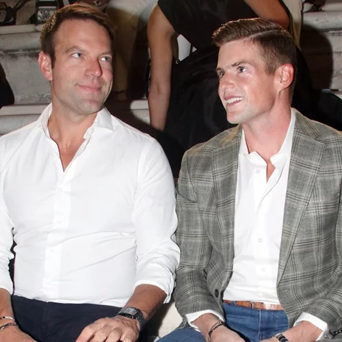 Ο Στέφανος Κασσελάκης απαντά πρώτη φορά για τις φήμες χωρισμού από τον Τάιλερ Μακμπέθ