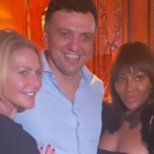 Τζένη Μπαλατσινού - Βασίλης Κικίλιας | Ποζάρουν με τη Naomi Campbell στο Παρίσι