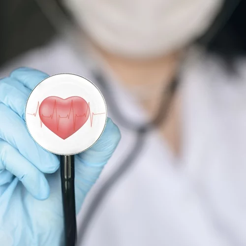 Αναγκαία η έγκαιρη διάγνωση και θεραπεία της καρδιακής ανεπάρκειας που επηρεάζει περίπου 250.000 ασθενείς στην Ελλάδα