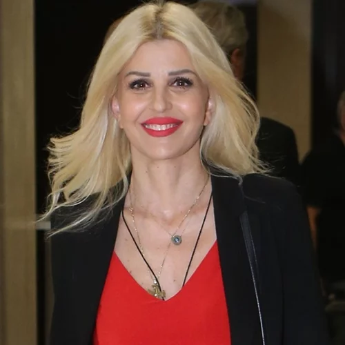 Η Έλενα Ράπτη παντρεύτηκε κάτω από άκρα μυστικότητα | Ο γνωστός πολιτικός σύζυγός της