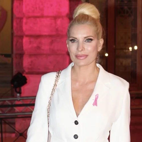 Η Ελένη Μενεγάκη με φόρμα στο στούντιο | Η συνάντηση με την Ελεονώρα Μελέτη