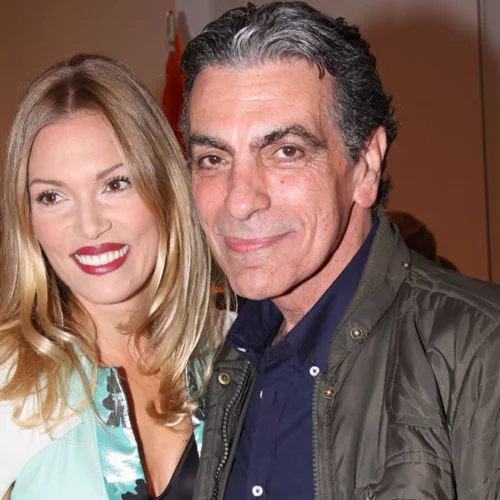 Βίκυ Καγιά | "Αποχαιρετά" τον σχεδιαστή μόδας, Χάρη Χουρμούζη