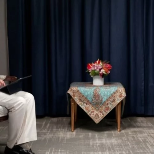 Christiane Amanpour | Ο πρόεδρος του Ιράν ακύρωσε την τελευταία στιγμή συνέντευξη επειδή η δημοσιογράφος δεν φορούσε μαντήλα