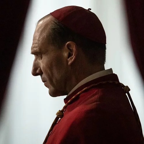 Πώς το Κονκλάβιο μας βάζει στα ενδότερα του Βατικανού