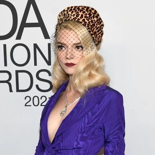 CFDA Awards 2021 | Οι πιο stylish εμφανίσεις στο κόκκινο χαλί των αμερικανικών βραβείων μόδας