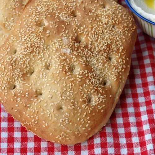 Καθαρά Δευτέρα | Τα 5 μυστικά της Αργυρώς Μπαρμπαρίγου για την τέλεια λαγάνα