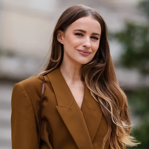 Τα ωραιότερα φιλαριστά κουρέματα για μακριά μαλλιά