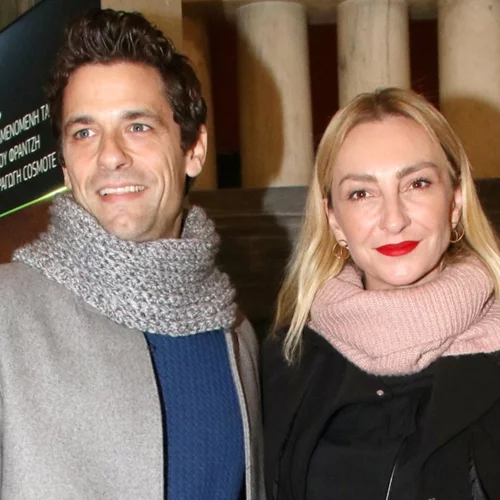 Ρούλα Ρέβη-Αποστόλης Τότσικας | Ο κορονοϊός τους κράτησε μακριά την παραμονή της Πρωτοχρονιάς