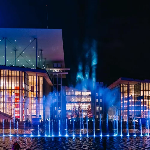 Ο Χριστουγεννιάτικος Κόσμος του  Κέντρου Πολιτισμού Ίδρυμα Σταύρος Νιάρχος ζωντανεύει την Πέμπτη 1η Δεκεμβρίου στις 19.00