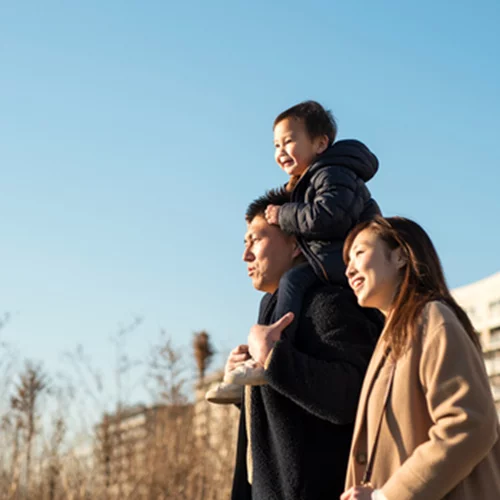 Ο δωρητής σπέρματος της είπε ψέματα για την καταγωγή του και εκείνη έδωσε το παιδί της για υιοθεσία