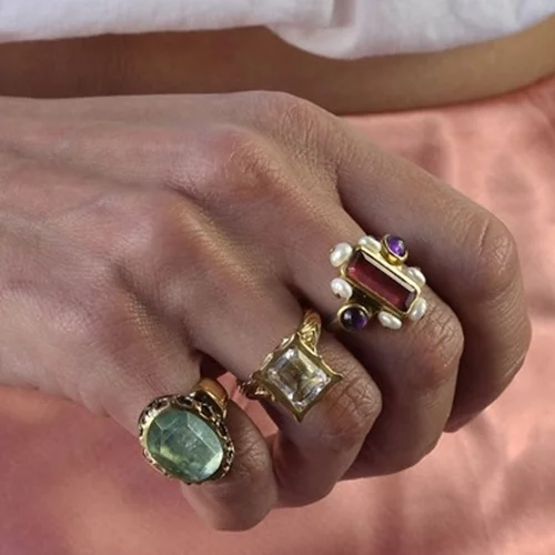 Break a Stone | Η Αγγέλικα Καραλή σχεδιάζει μοντέρνους θησαυρούς