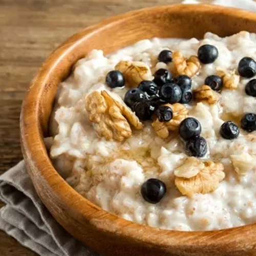 Τι να φας το πρωί για μείωση του άγχους | 7 κορυφαίες επιλογές