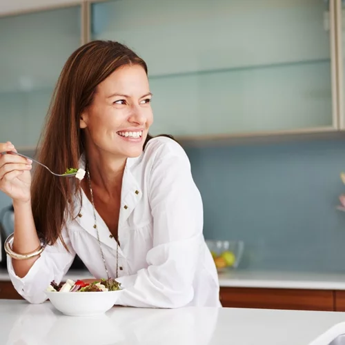 4 «τεμπέλικες» συνήθειες υγείας που μπορεί να σε βλάψουν