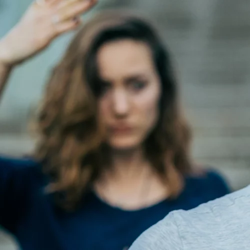 Με τι εκνευρίζεται κάθε ζώδιο και ποιες είναι οι αντιδράσεις του;