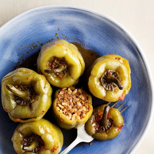 Γεμιστά στη γάστρα | Η πιο καλοκαιρινή και κλασική συνταγή