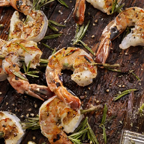 Γαρίδες με δενδρολίβανο και αρωματικό λάδι σκόρδου